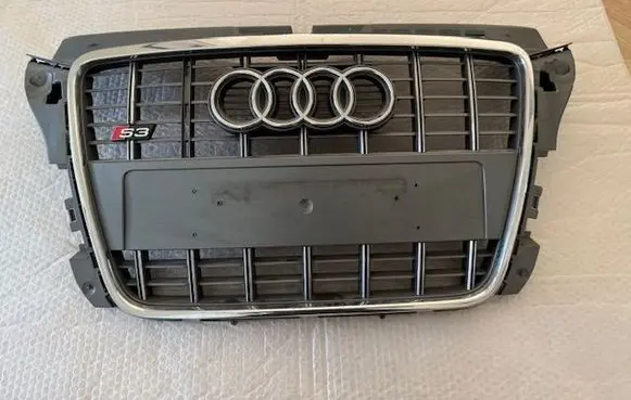 Audi A3 S3 8P Front bumper upper radiator grill 8P0853651F