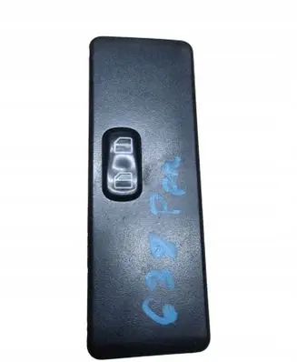 Mercedes-Benz Vito Viano W638 Electric window control switch