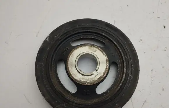 Citroen C4 II Picasso Crankshaft pulley 9651961080