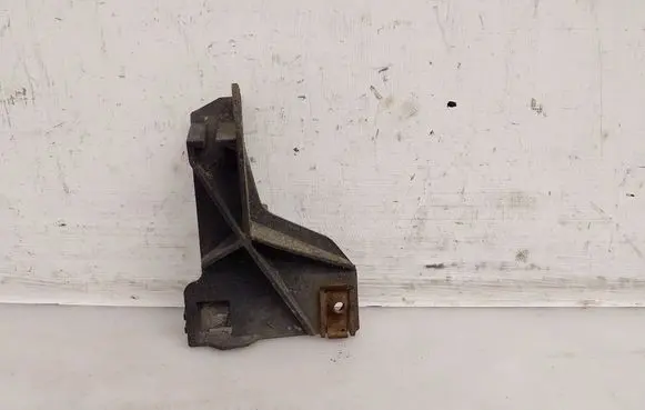 Chrysler Grand Voyager V Radiator mount bracket 56029417AA