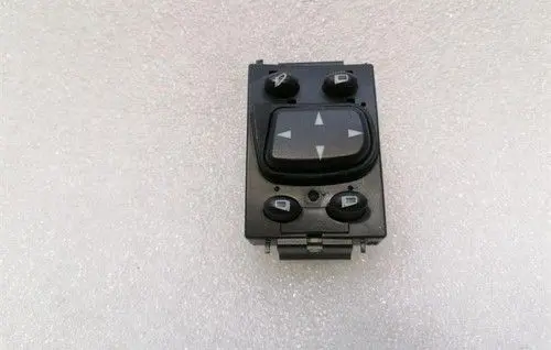 Mercedes-Benz S W220 Switch for retractable tow bar A2208211551