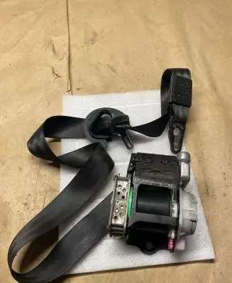 Audi A7 S7 4G Front seatbelt 4G8857706D 0715E512DL TKK4054788H