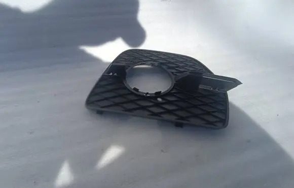 BMW X6 E71 Front bumper lower grill 51117188383