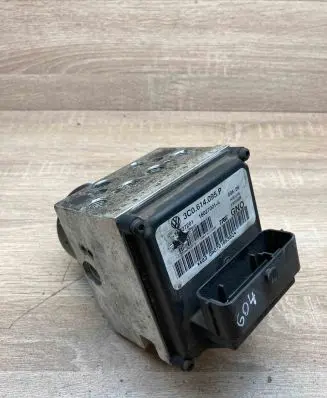 Volkswagen PASSAT B6 ABS Pump 3C0614095P
