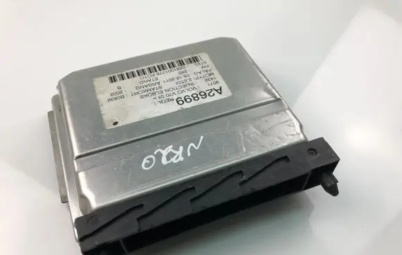 Volvo S70 V70 V70 XC Engine control unit/module ECU 0281001776 09496667A
