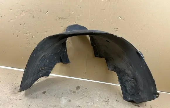 BMW X5 E53 Front wheel arch liner splash guards 8402444