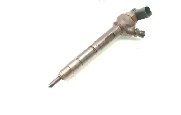 Skoda Octavia Mk3 (5E) Fuel injector 04L130277G 0445110477