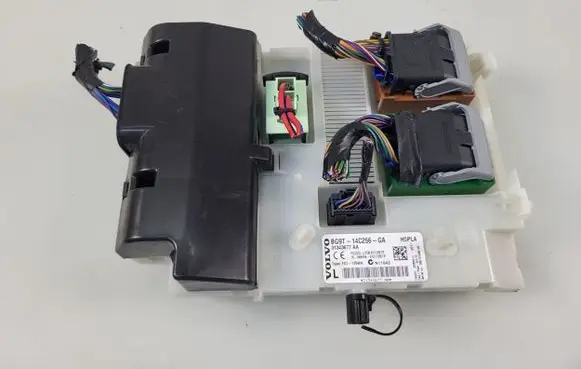 Volvo S60 Fuse module 31343677