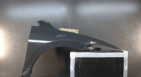 Volkswagen Golf VIII Fender mounting bracket 