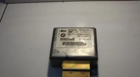 BMW 5 E34 Airbag control unit/module 65778367035