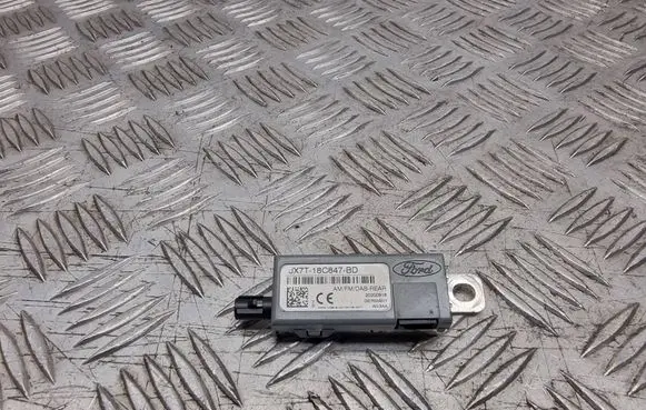 Ford Focus Aerial antenna amplifier JX7T18C847BD 20200918