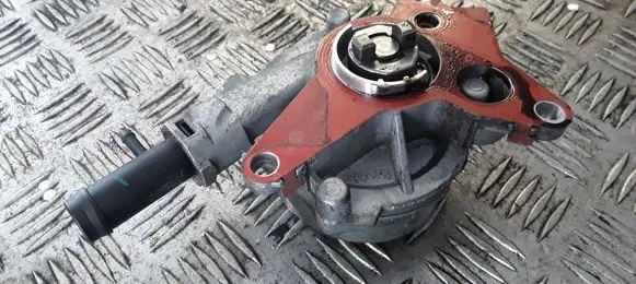 Renault Master III Vacuum pump 8201163444