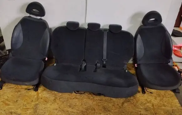 Nissan Micra Seat set 