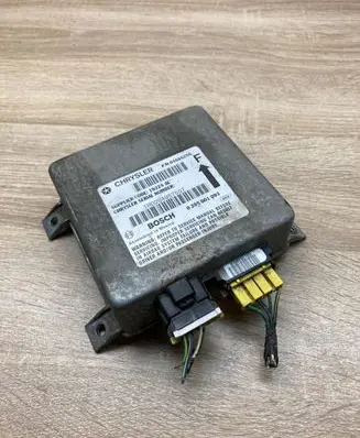 Chrysler Voyager Airbag control unit/module 04686256 0285001093
