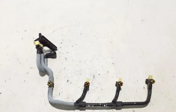 Fuel return line/hose