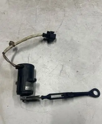 Audi A4 S4 B5 8D Accelerator pedal position sensor 0281002229 028907475S 771301552