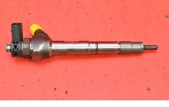 Volkswagen PASSAT CC Fuel injector 04L130277AC