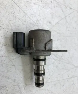 Honda CR-V Camshaft vanos timing valve 