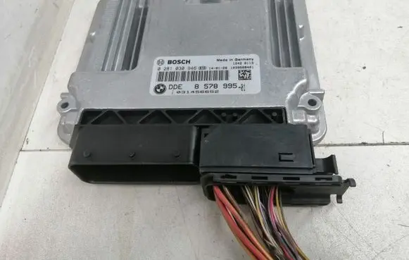 BMW 5 F10 F11 Other control units/modules 0281030946 857899501 031456652