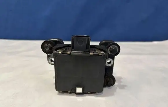 Volkswagen Touran III Distronic sensor radar 