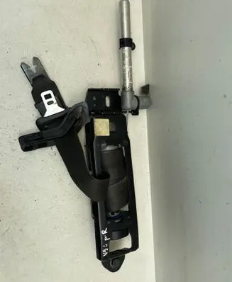 Volvo V50 Front seatbelt 6012243R0G 8590CT2B 0503310459