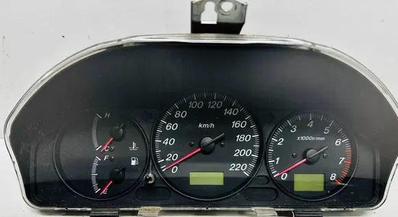 Mazda Premacy Speedometer (instrument cluster) CB07
