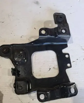 Ford Kuga II Battery tray AV61R6K034AB
