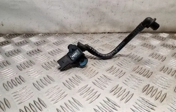 Audi Q5 SQ5 Exhaust gas pressure sensor 0261230081 03G906051G 8R2611931B