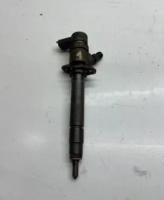Volvo S60 Fuel injector 0445110078