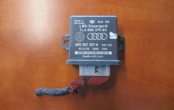 Audi A6 S6 C6 4F Light module LCM 8P0907357H