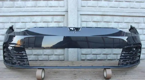 Volkswagen Golf VIII Front bumper 5H0807221J