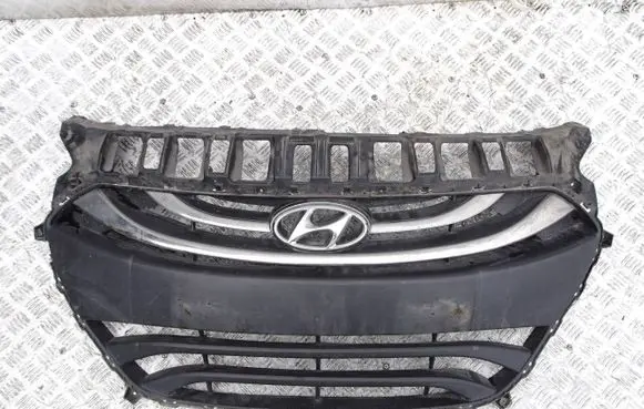 Hyundai i30 Front bumper upper radiator grill 86351A6010