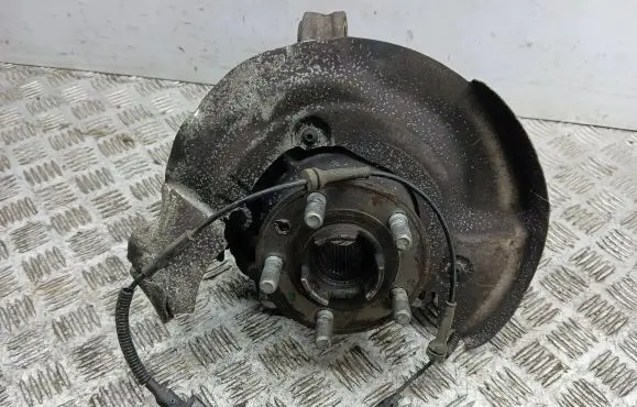 Land Rover Evoque I Front wheel hub