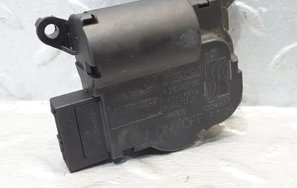 Fiat Grande Punto Air flap motor/actuator A21000700 309371201