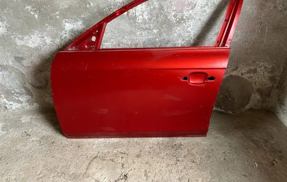 Audi A4 S4 B8 8K Front door LY9B