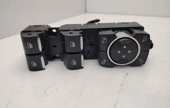 Ford Mondeo MK V Window control relay 