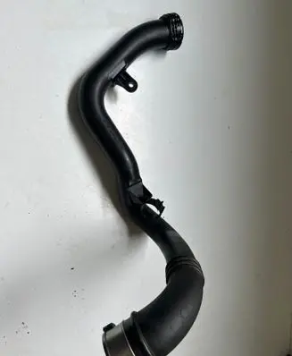 Intercooler hose/pipe