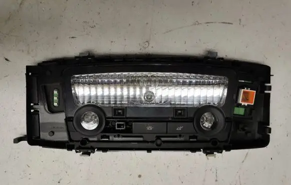 BMW 6 F12 F13 Front seat light 9197035 1225115345