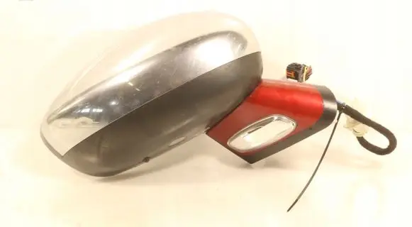 Citroen C4 II Picasso Front door electric wing mirror E209338