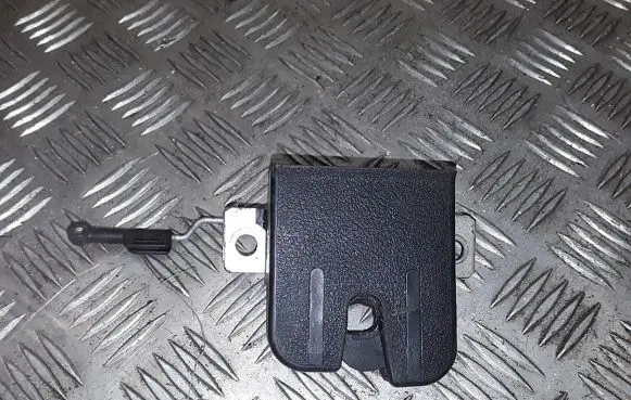 Volkswagen Polo Tailgate/trunk/boot lock/catch/latch 6Q6827505B