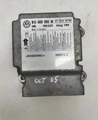 Skoda Octavia Mk2 (1Z) Airbag control unit/module 1K0909605M 36050712C 5WK43411