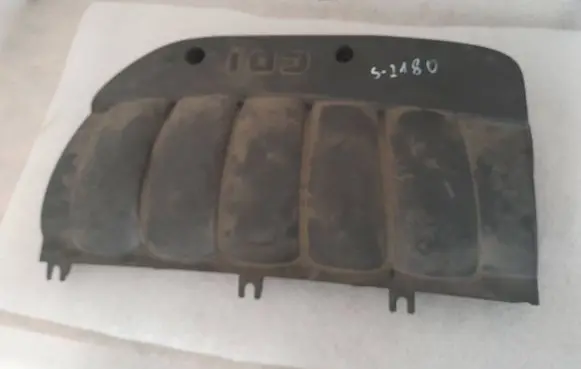 Mercedes-Benz E W211 Engine cover (trim) A054772B01 054772B01