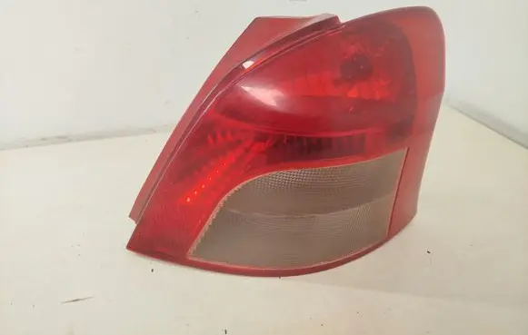Toyota Yaris Rear/tail lights E131772