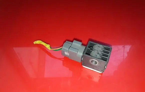 Hyundai Santa Fe Airbag deployment crash/impact sensor 959202B000 SA320080000 19070105