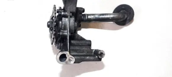 Seat Altea Oil pump 06A115121 06A115105