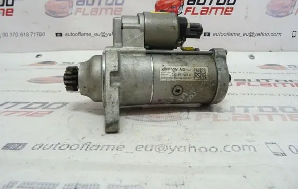 Volkswagen Golf VII Starter motor 02Z911021C