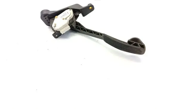 Volvo XC90 Accelerator throttle pedal 30748753