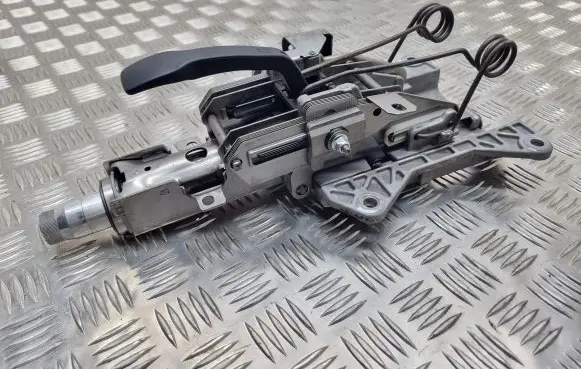Seat Exeo (3R) Steering wheel axle 8E0419502H