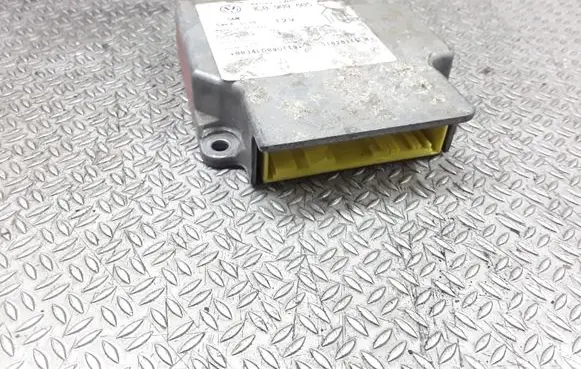 Volkswagen PASSAT B5.5 Airbag control unit/module 1C0909605C