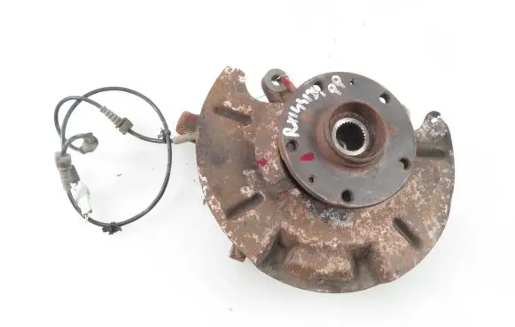 Fiat Sedici Front wheel hub spindle knuckle